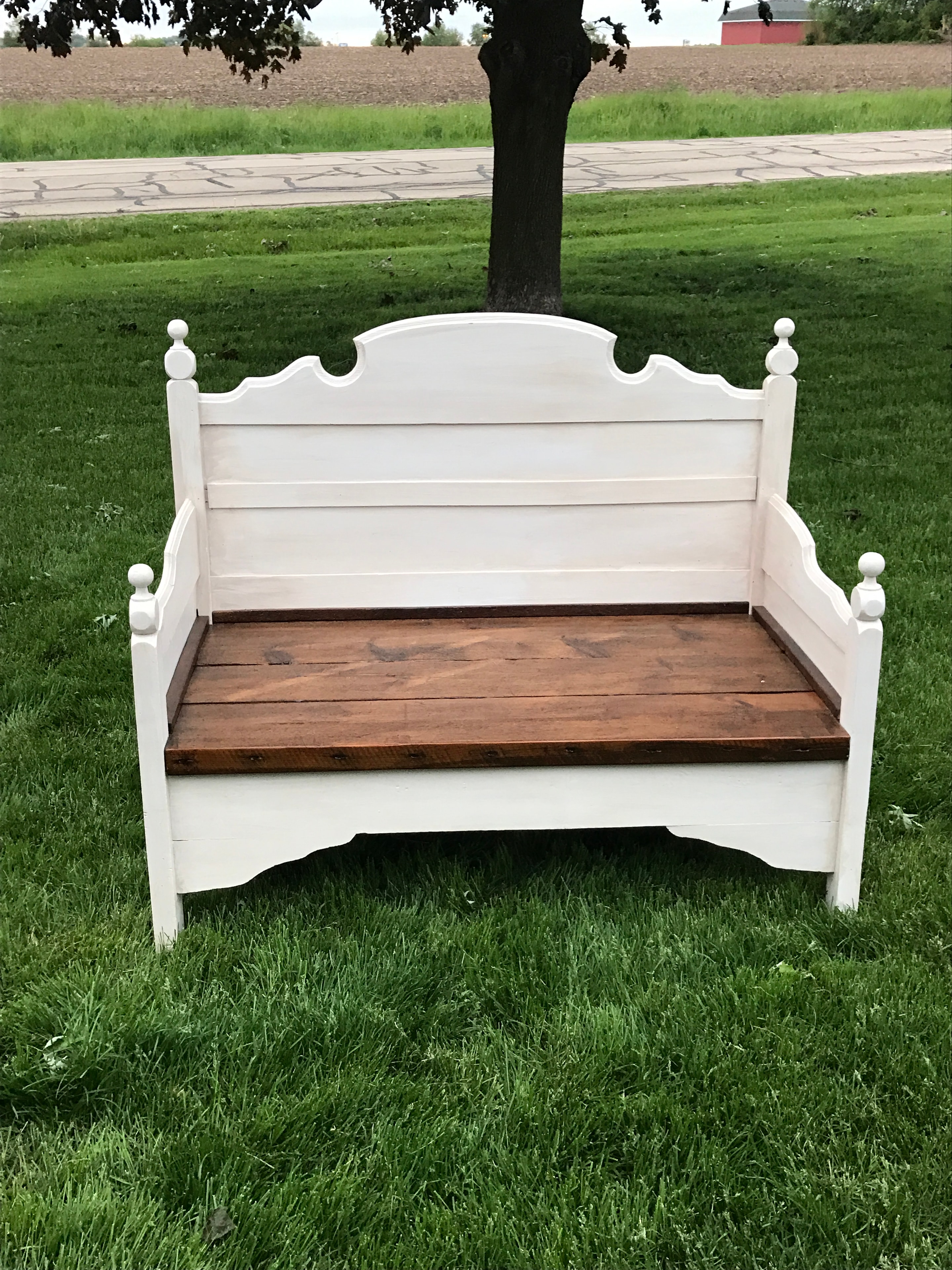 Custom woodworking piece